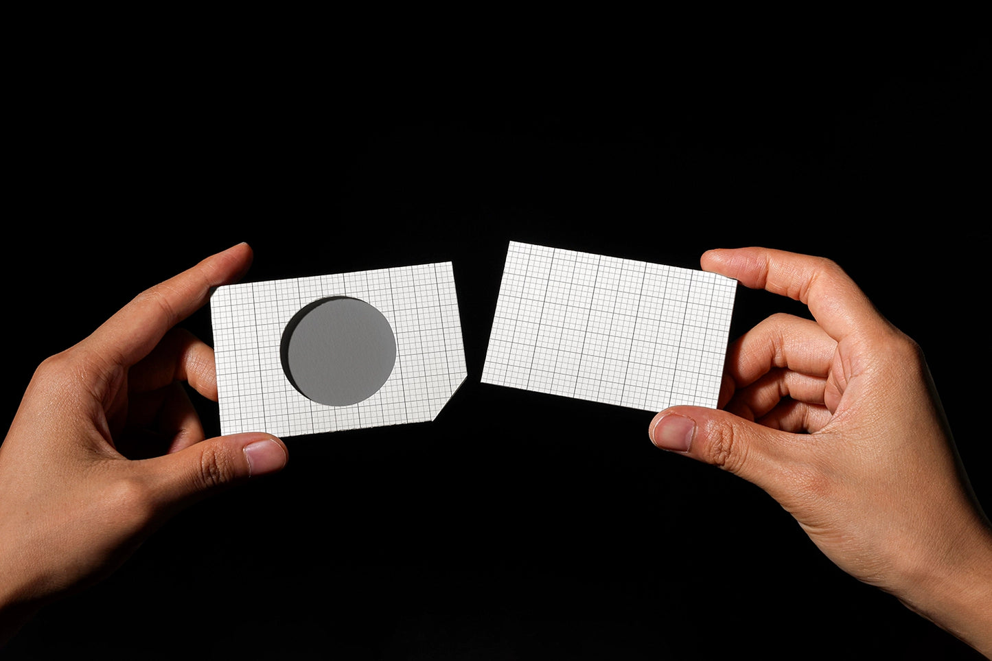 Business Card Mockup SQ03
