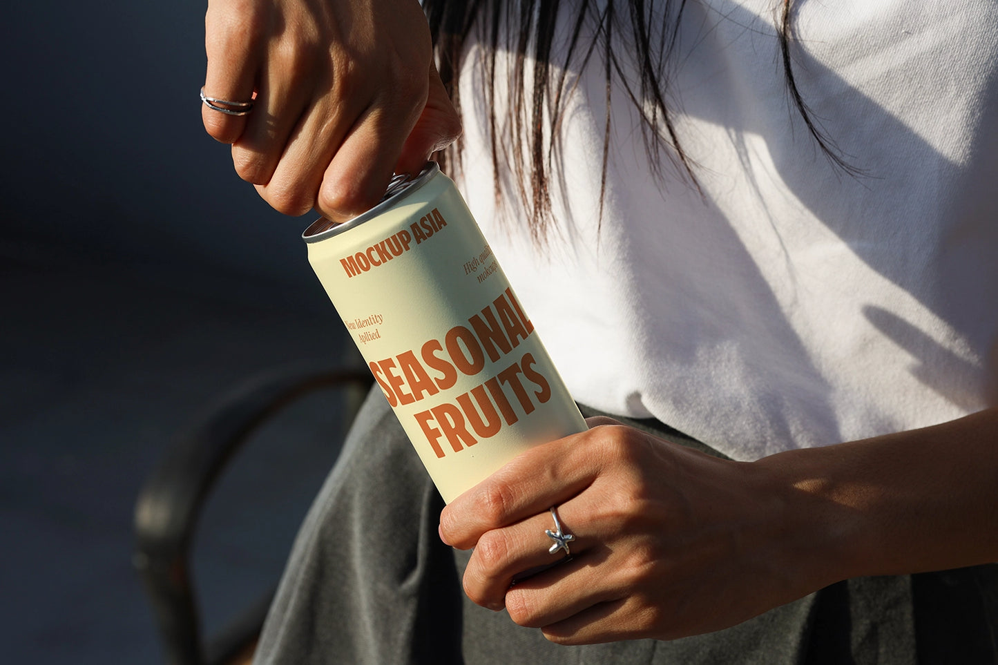 Drinks Can Mockup - CF35