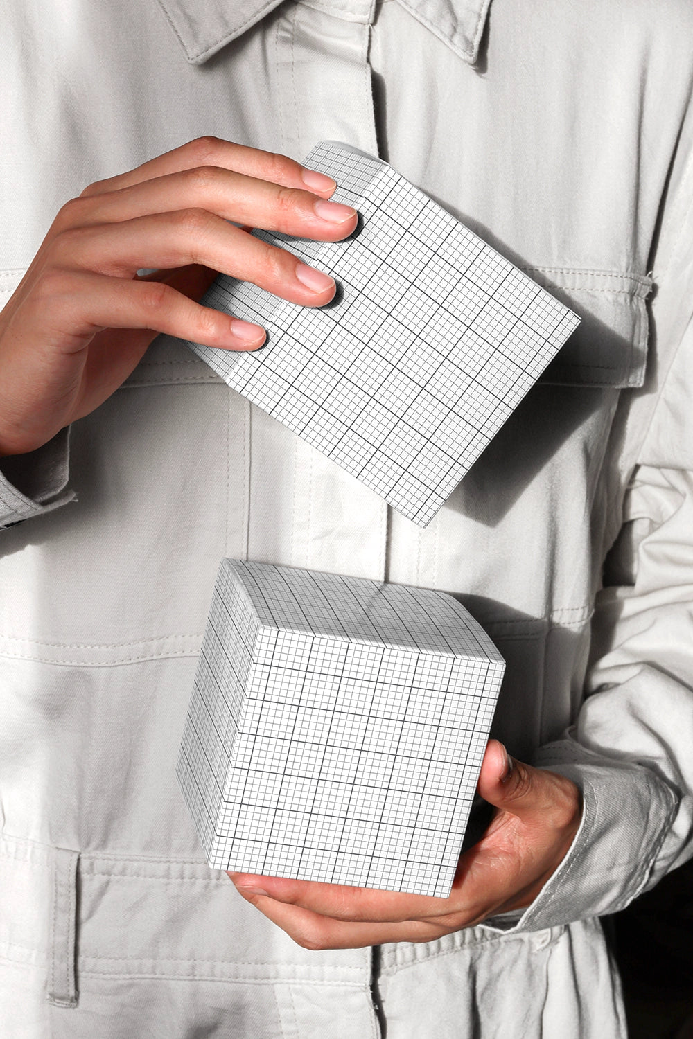 Cube Box Packaging Mockup CB06