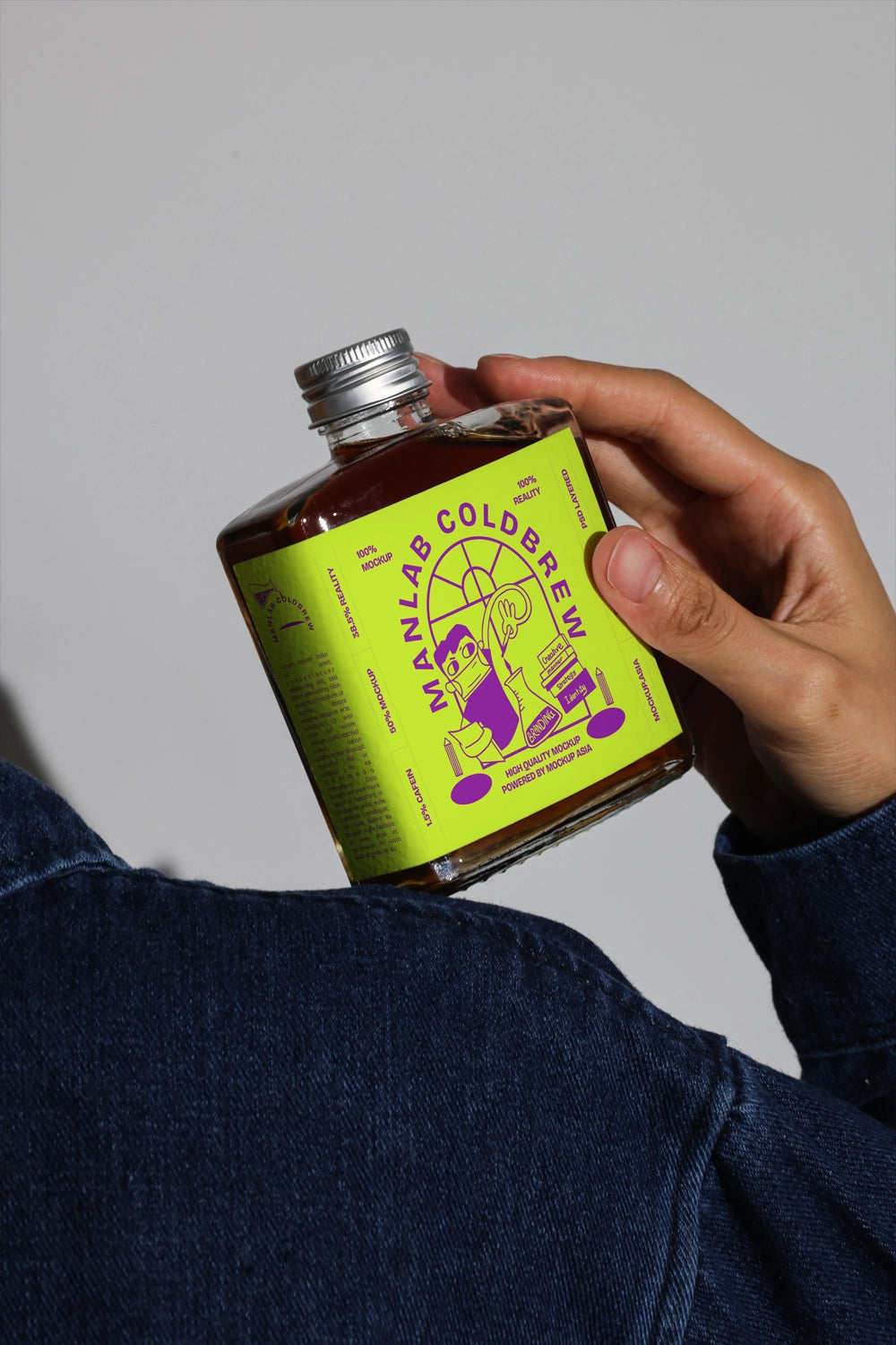 Cold Brew bottle label mockup 03