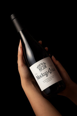 Glass bottle mockup psd SW01
