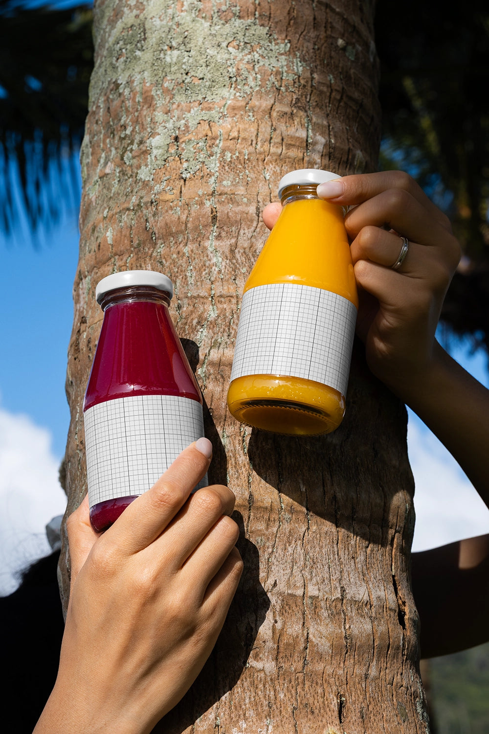 Juice Bottle Label Mockup - JBL02