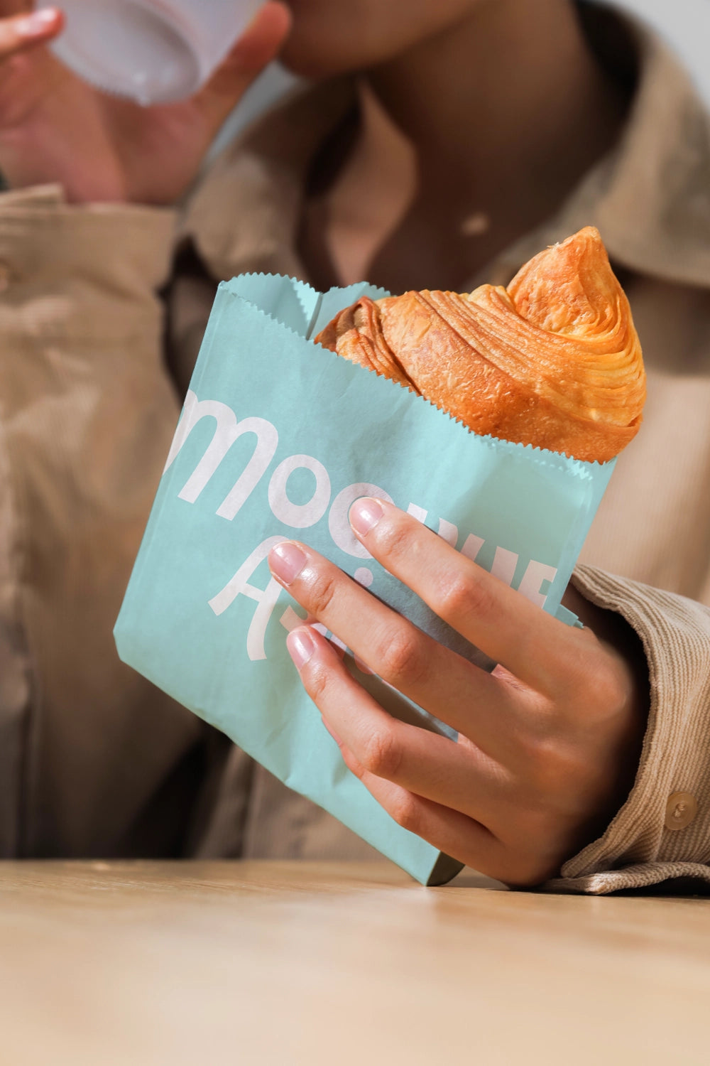 Paper Bag Mockup EG07