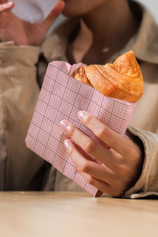 Paper Bag Mockup EG07