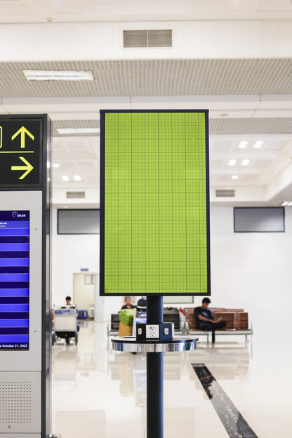 Screen Poster Mockup NTO03