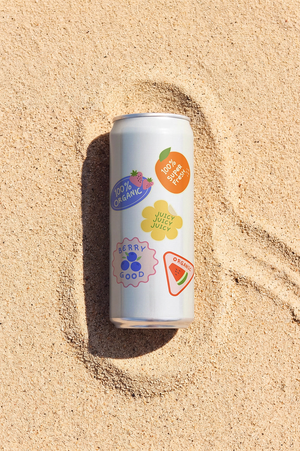 Realistic metallic beverage can mockup under natural sunlight