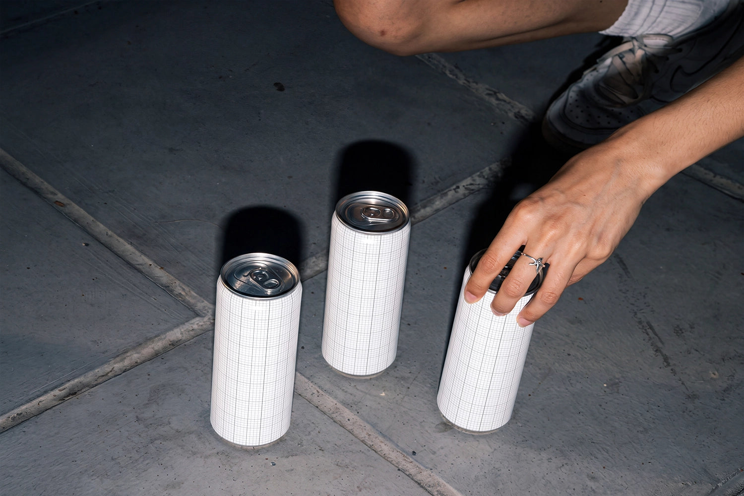 Street-style aluminum can mockup for modern beverage packaging and branding.