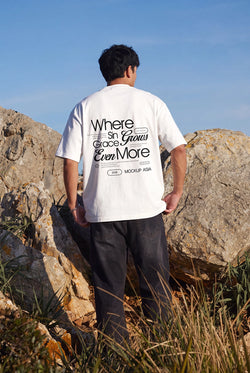 T Shirt Mockup AUG01
