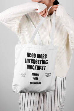 Tote Bag Mockup CCR09