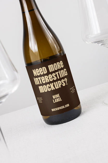 Wine Label Mockup CCR16