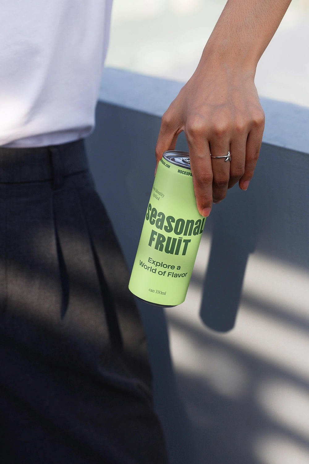 beer and juice can mockup handheld with motion feel and shadows