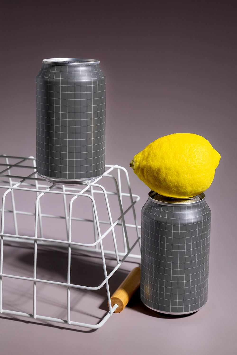 Aluminum soda can mockup with lemon citrus concept and basket realistic packaging PSD presentation